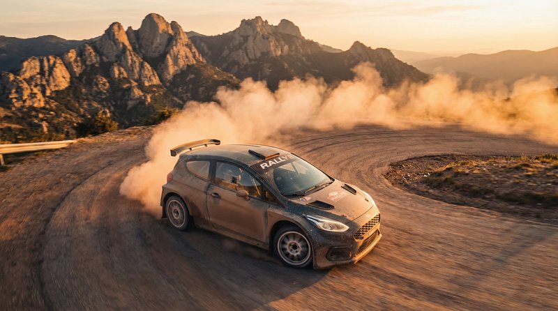 天涯社区跑车视频分享：山路拉力赛